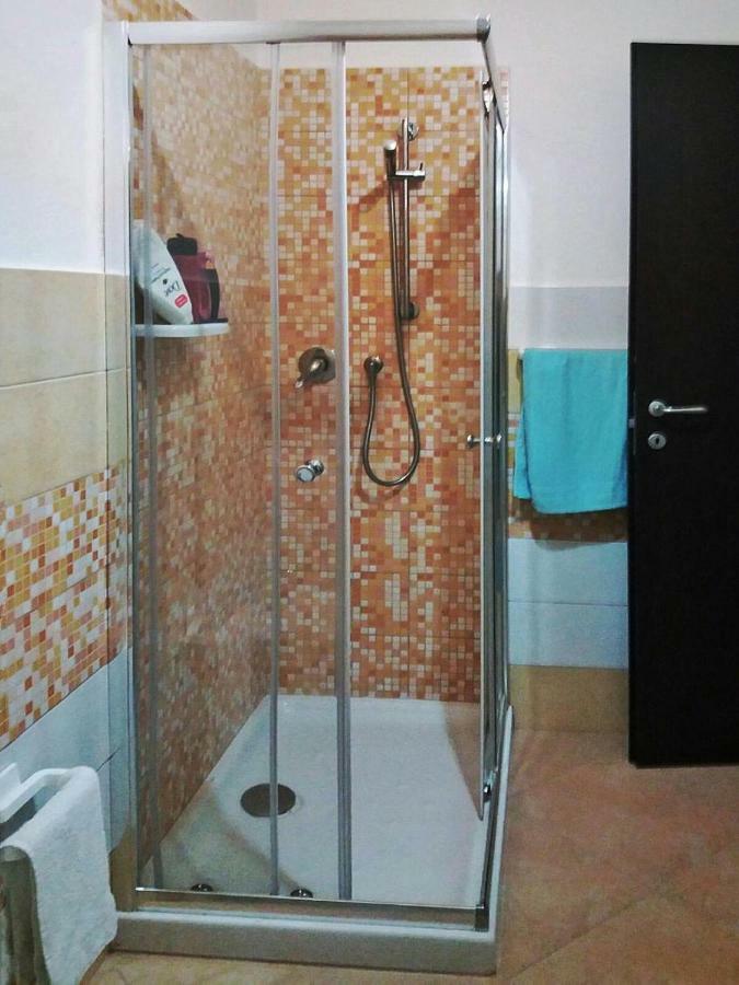 דירות SantʼAntìoco Casa Graziella מראה חיצוני תמונה