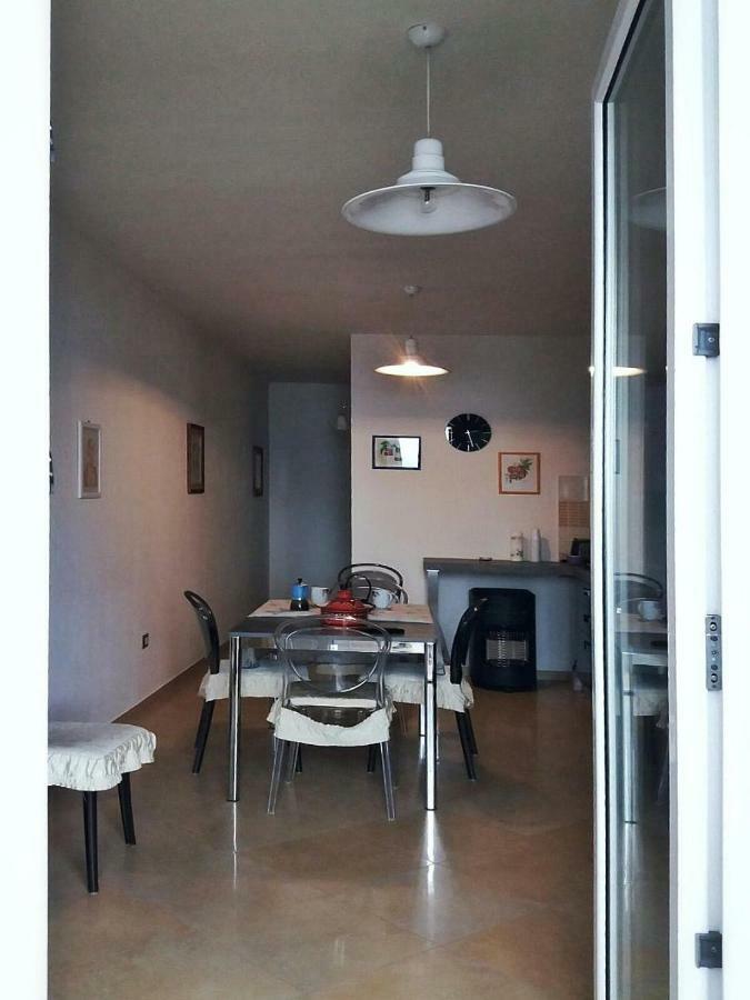 דירות SantʼAntìoco Casa Graziella מראה חיצוני תמונה