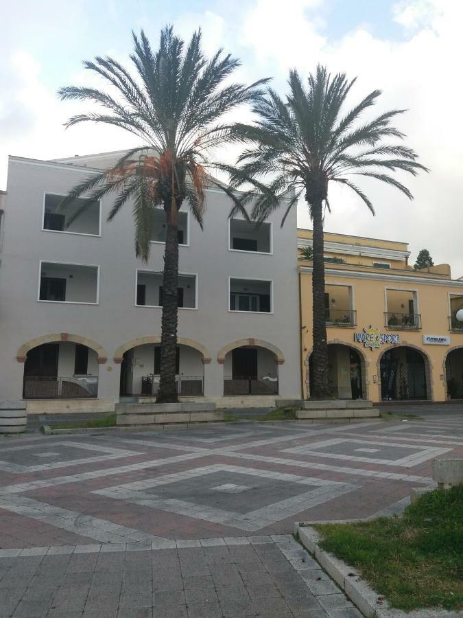 דירות SantʼAntìoco Casa Graziella מראה חיצוני תמונה